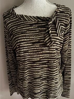 Mirasol Black and Gold Striped Long Sleeve Knit Top